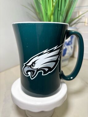 🦅 Official 2018 NFL Philadelphia Eagles 14oz Mug by Boelter Brands